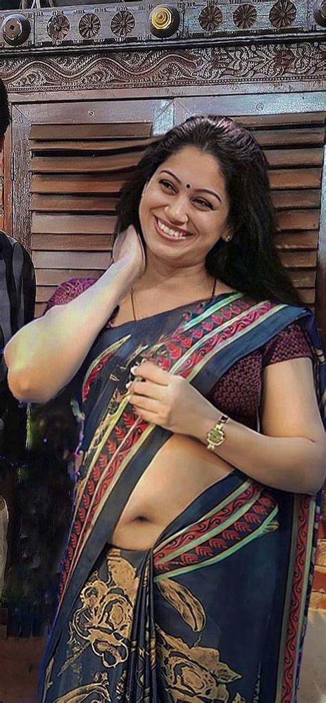 mom navel